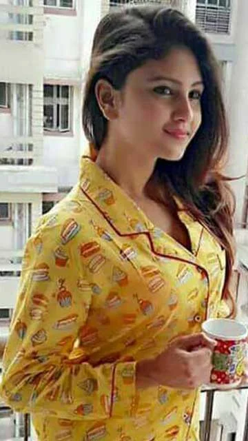 Call girls service in noida